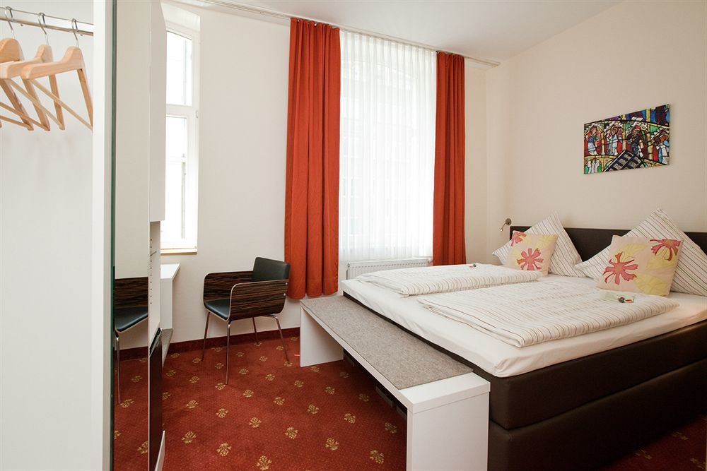 Hotel Domstern Kolín nad Rýnem Exteriér fotografie